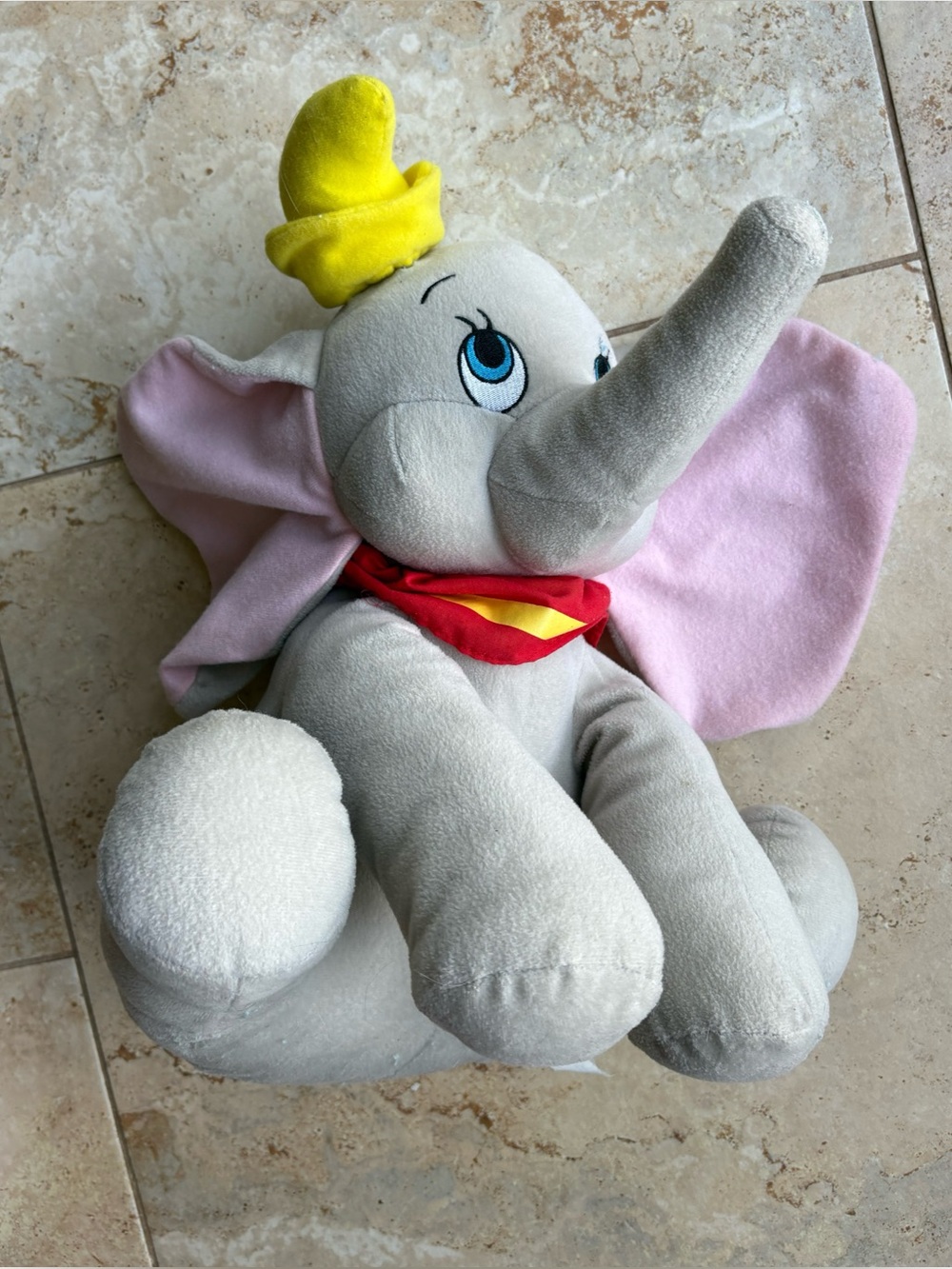 Dumbo Plushie